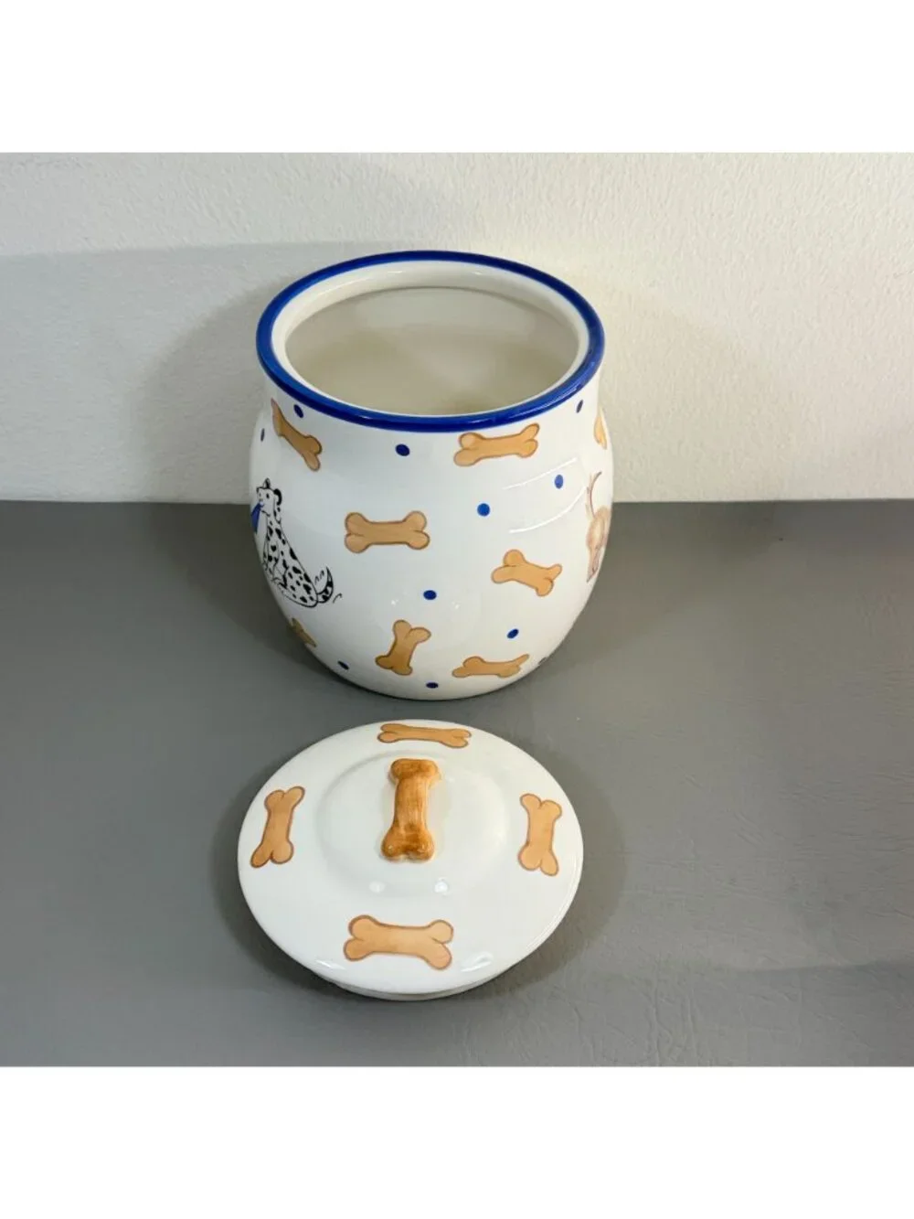 Vintage Ceramic Dog Treat Jar Dalmatian Bones Polka Dot Inspirado Canister 9.5
